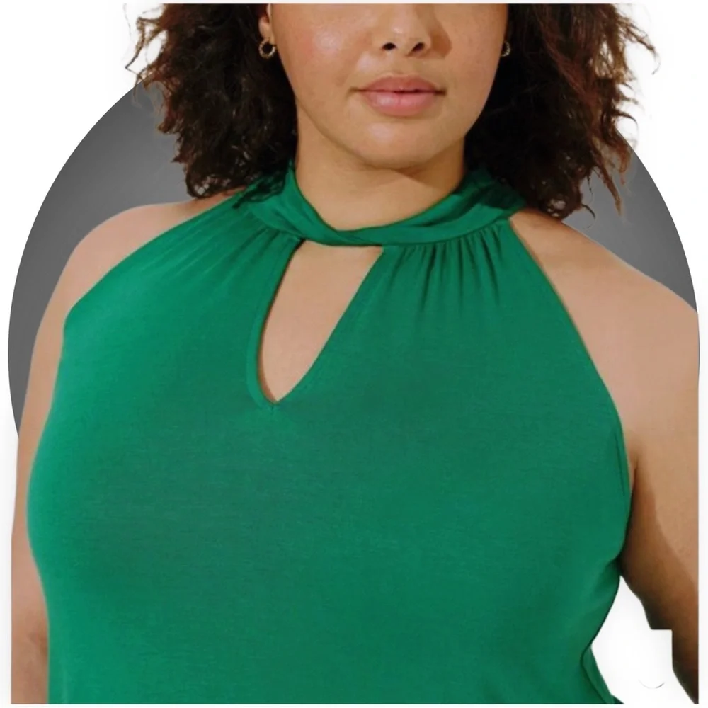 BOGO 𝒯𝑜𝓇𝓇𝒾𝒹 𝒩𝒲𝒯 𝒯𝓌𝒾𝓈𝓉 𝒞𝑜𝓁𝓁𝒶𝓇 𝒢𝑜𝒹𝒹𝑒𝓈𝓈 𝒯𝒶𝓃𝓀 - Picture 2 of 9